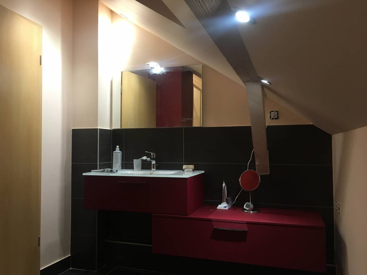 Salle de bain cl&eacute; en main : quelles &eacute;tapes suivre pour une installation r&eacute;ussie ? Haguenau
